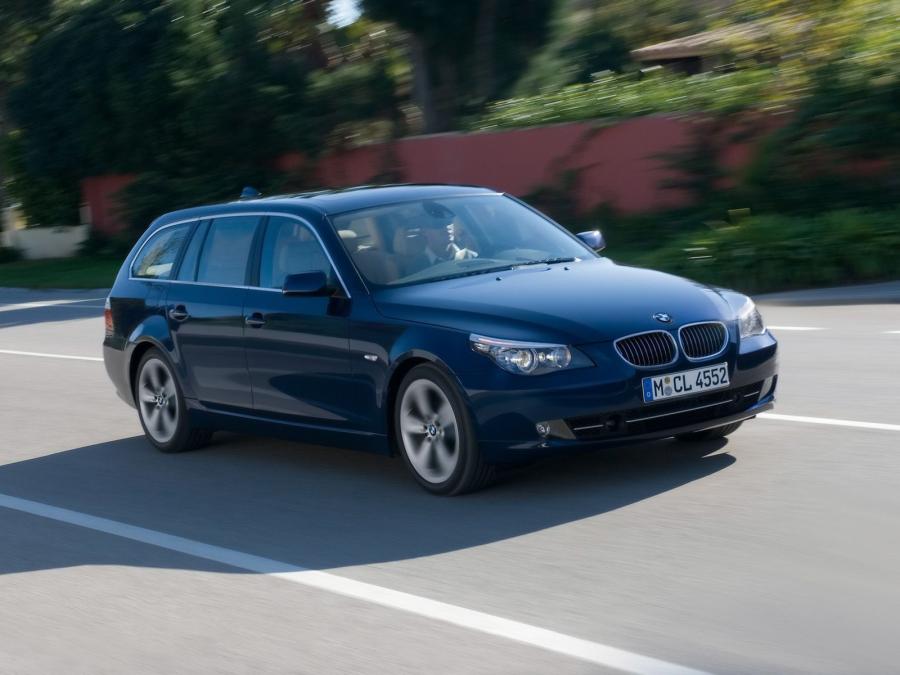  BMW 5-Series 2008 года  (фото 4 из 20)